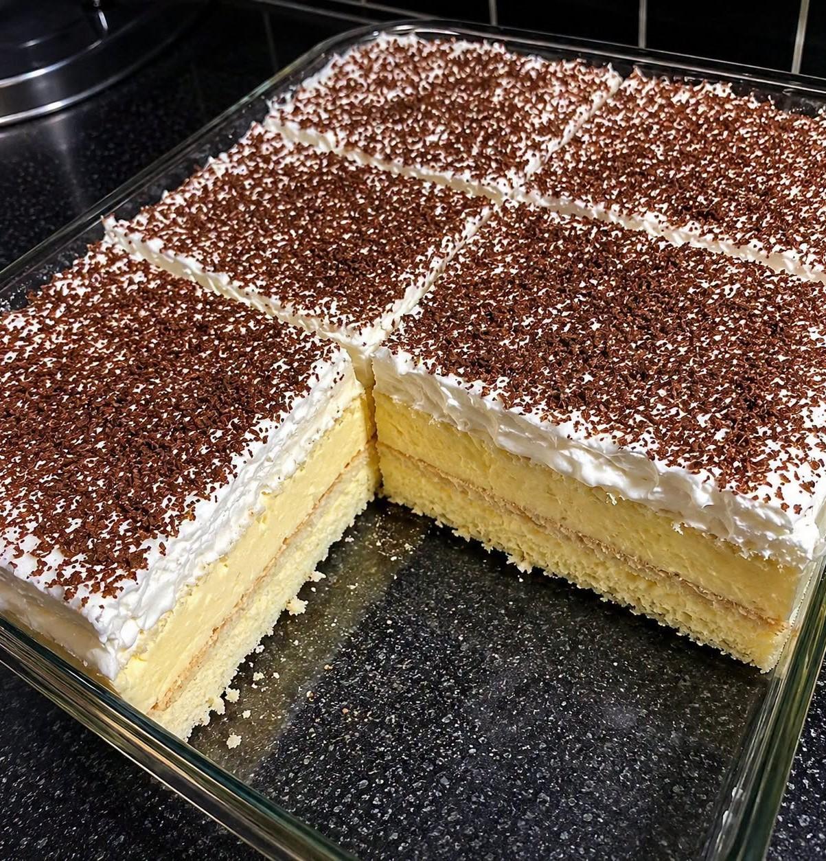 Exceptionally Creamy 7 + 7 + 7 Cake: A Heaven for Your Taste Buds 4kxjpib