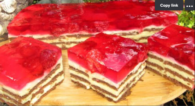 No-Bake Layered Raspberry & Cottage Cheese Cake with Red Jelly kjmwceg